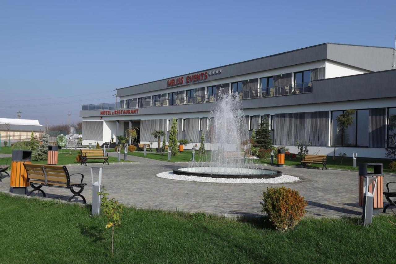 Meliss Events Hotel Craiova Exterior photo